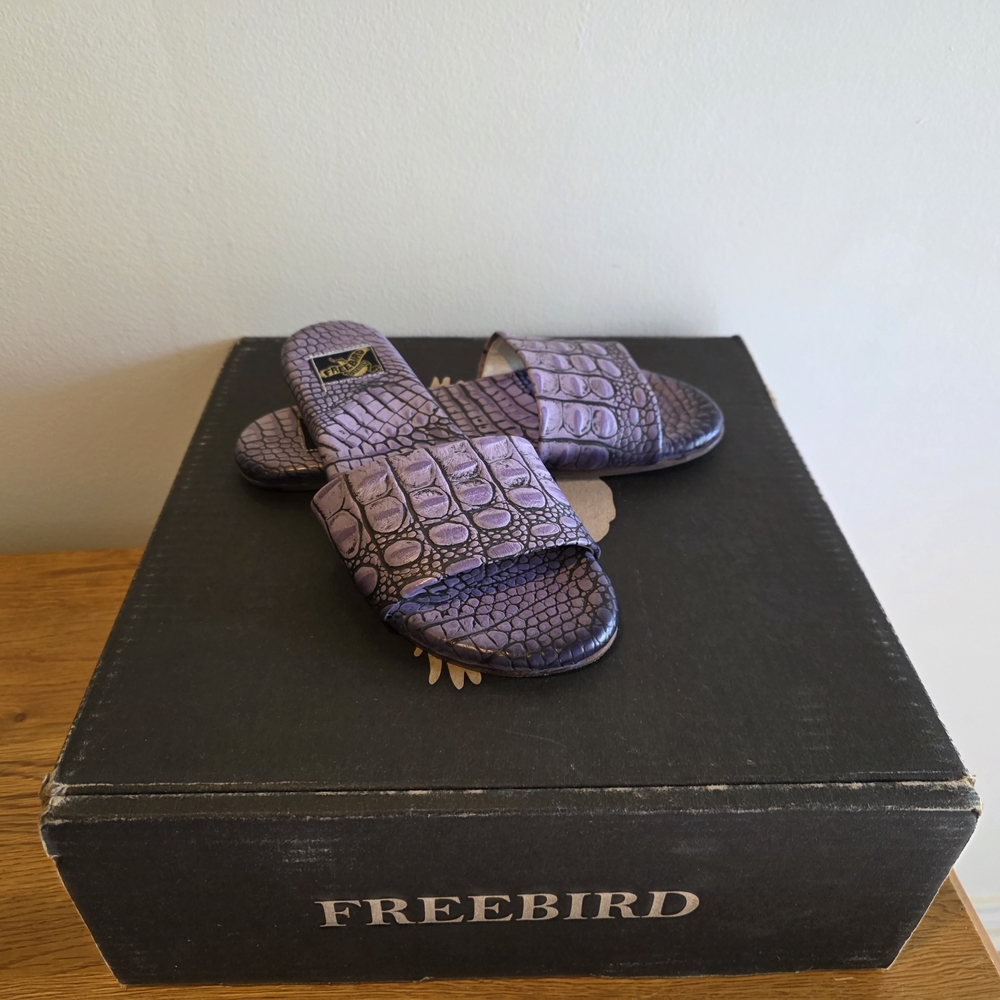 Freebird Purple Leather Sandals